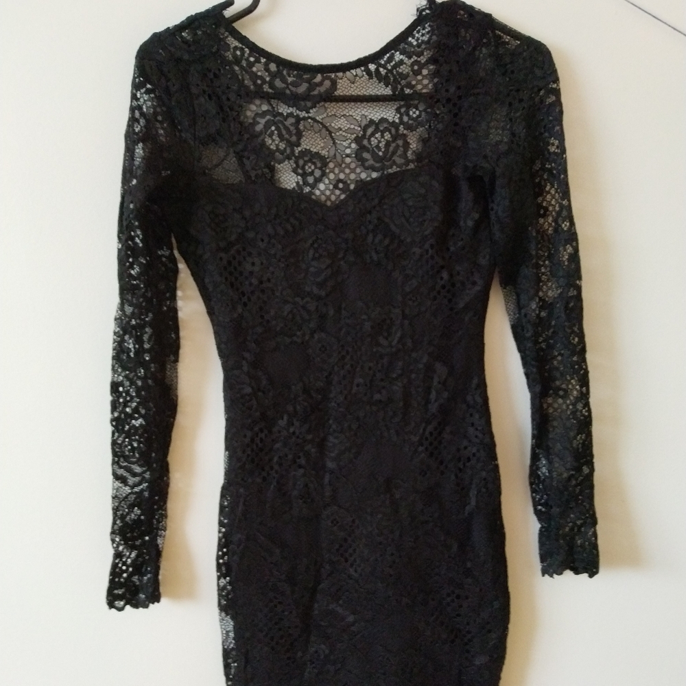 *2 for $15* H&M lacy dress, size 0